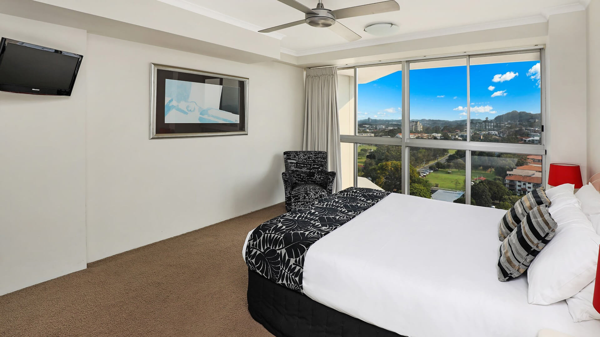 ULTIQA Points North. 2 Bedroom Unit with Pool View.