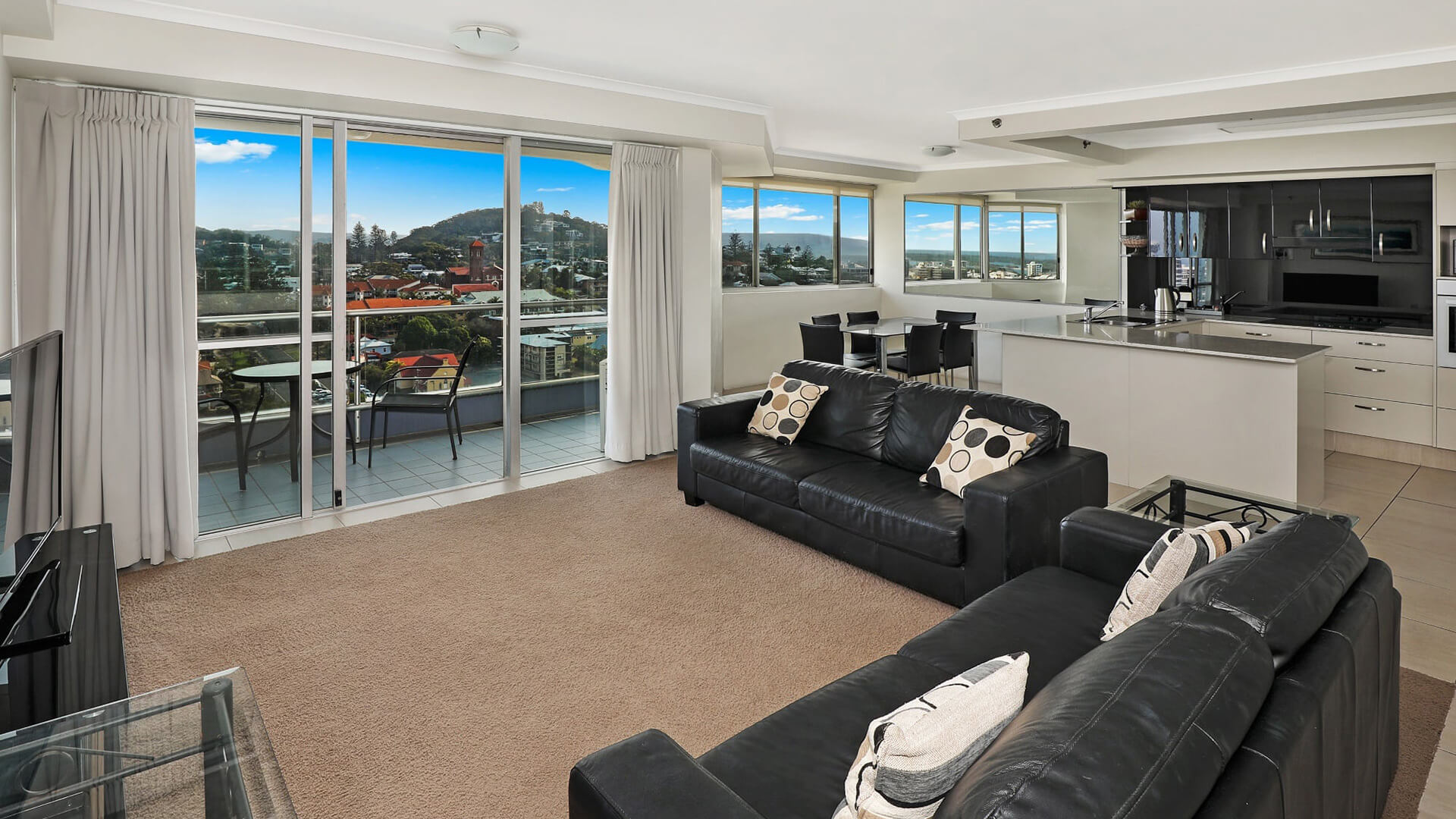 ULTIQA Points North. 2 Bedroom Unit with Lounge, Dining and Kitchen Areas with Balcony and Seating Area and Stunning Views.