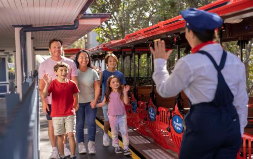 School Holiday Stay & Play at Dreamworld