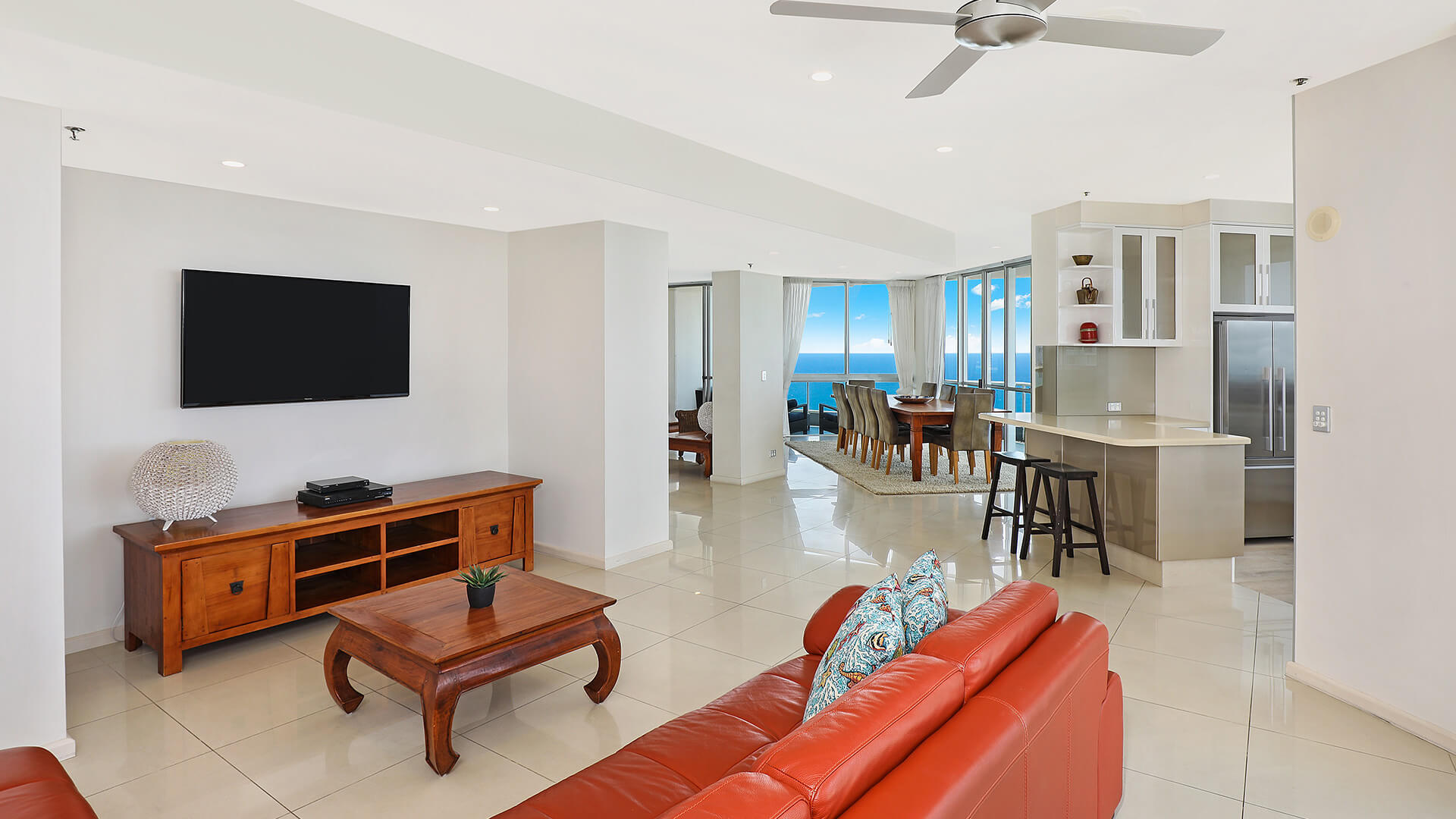 ULTIQA Points North. 4 Bedroom Oceanfront Penthouse. Lounge, Dining and Kitchen Areas.