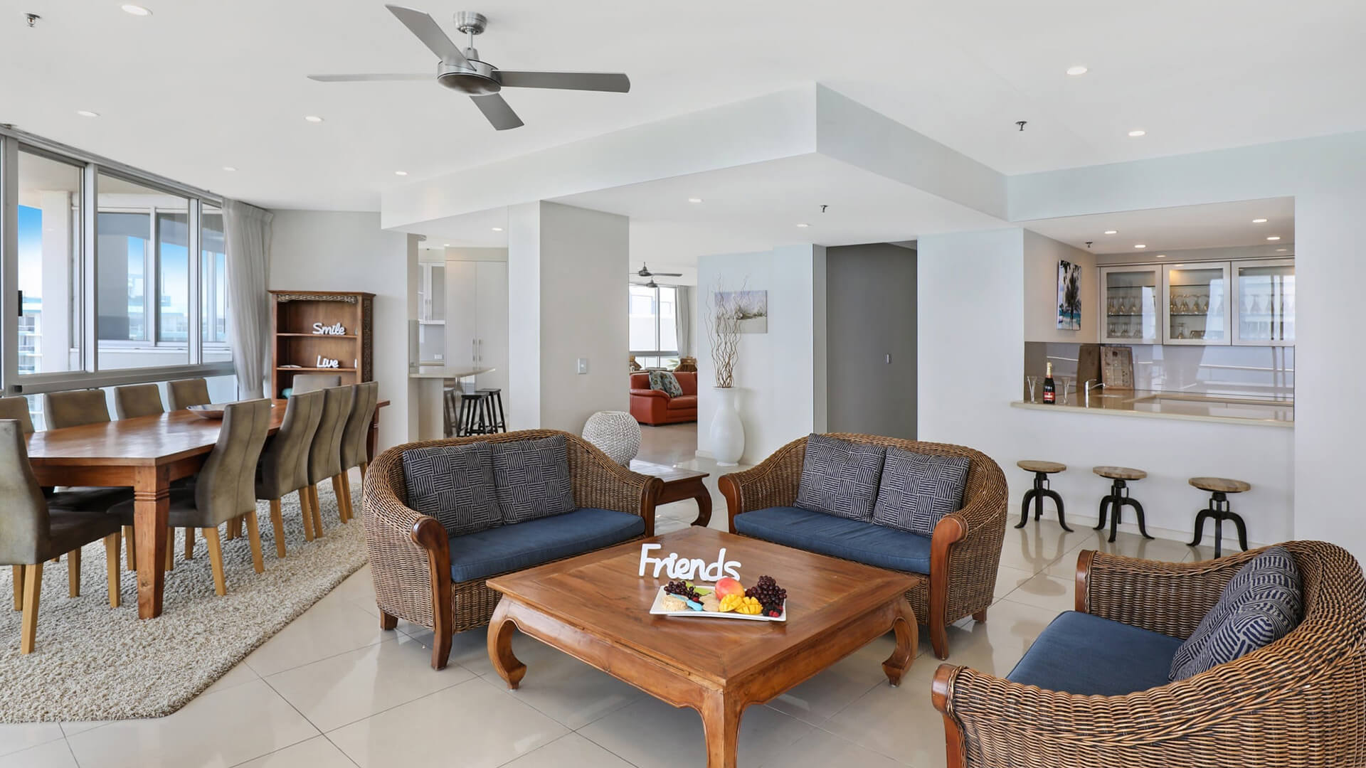 ULTIQA Points North. 4 Bedroom Oceanfront Penthouse. Lounge, Dining and Kitchen Areas.