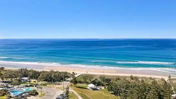 Uninterrupted ocean views from ULTIQA Beach Haven on Broadbeach, overlooking the golden sands and turquoise waters of Broadbeach.