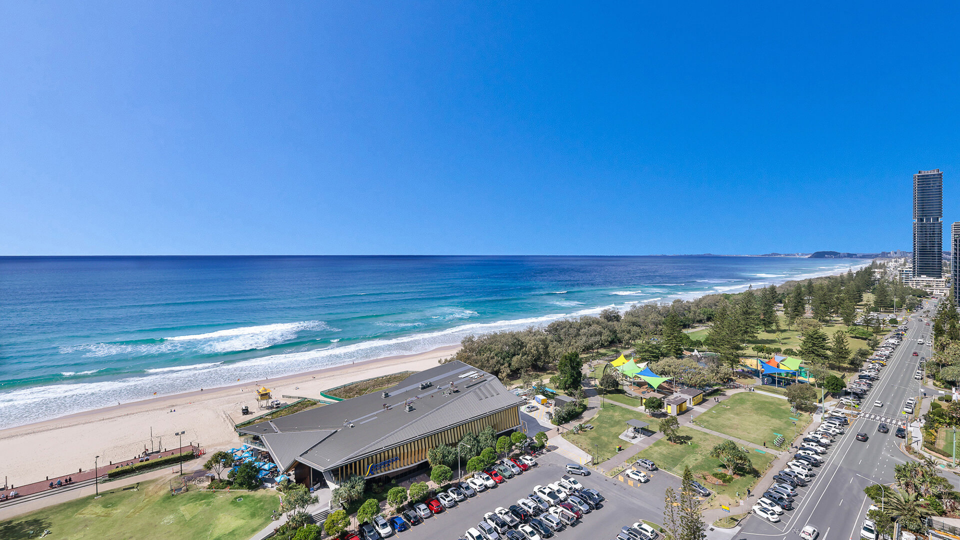 City skyline, park and beachfront views from 2 Bedroom Ocean View Suite at ULTIQA Air on Broadbeach.