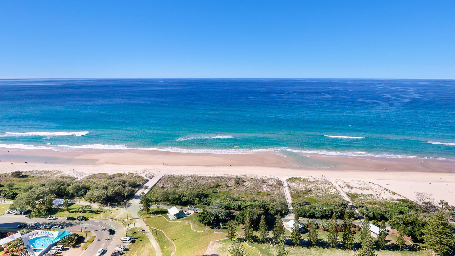 Breathtaking ocean views from the Sub Penthouse at ULTIQA Beach Haven.